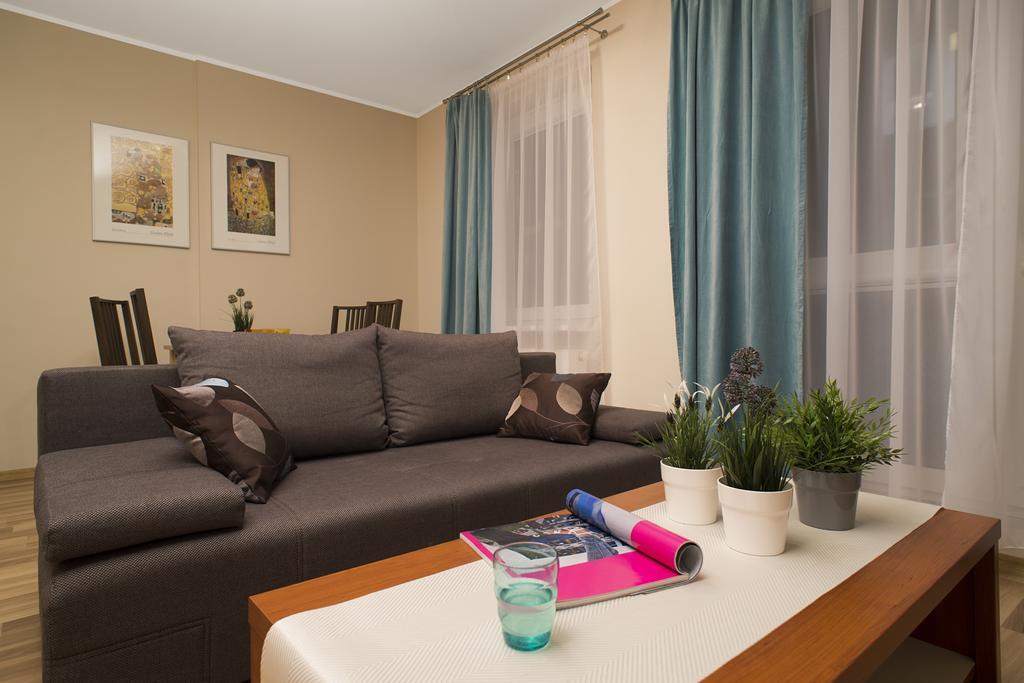 Apartamenty Tww Ochota Warschau Kamer foto