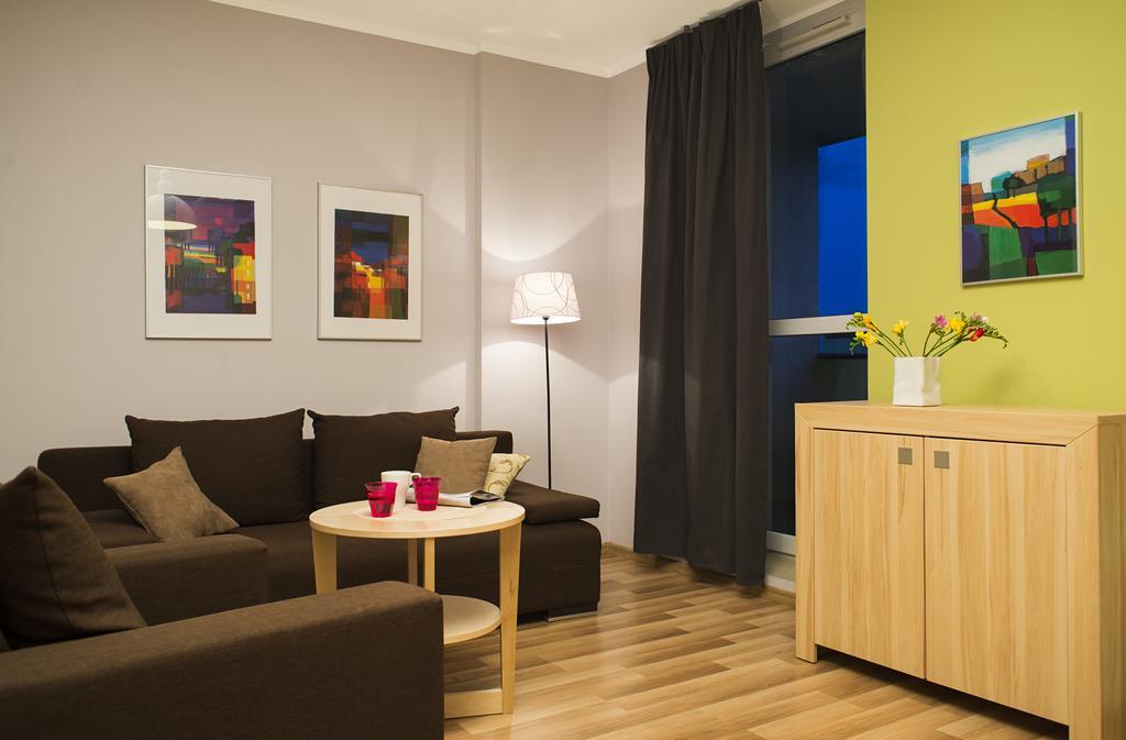 Apartamenty Tww Ochota Warschau Kamer foto