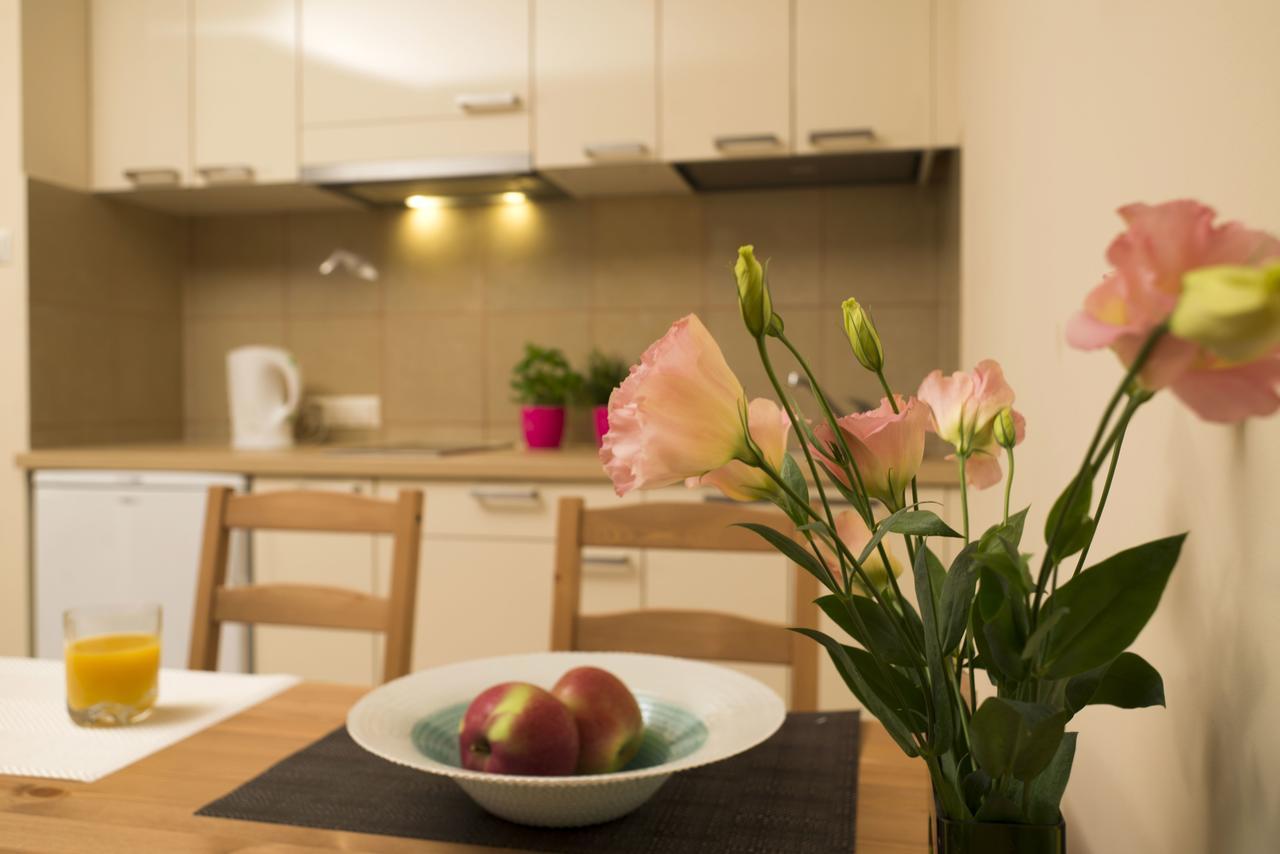 Apartamenty Tww Ochota Warschau Buitenkant foto