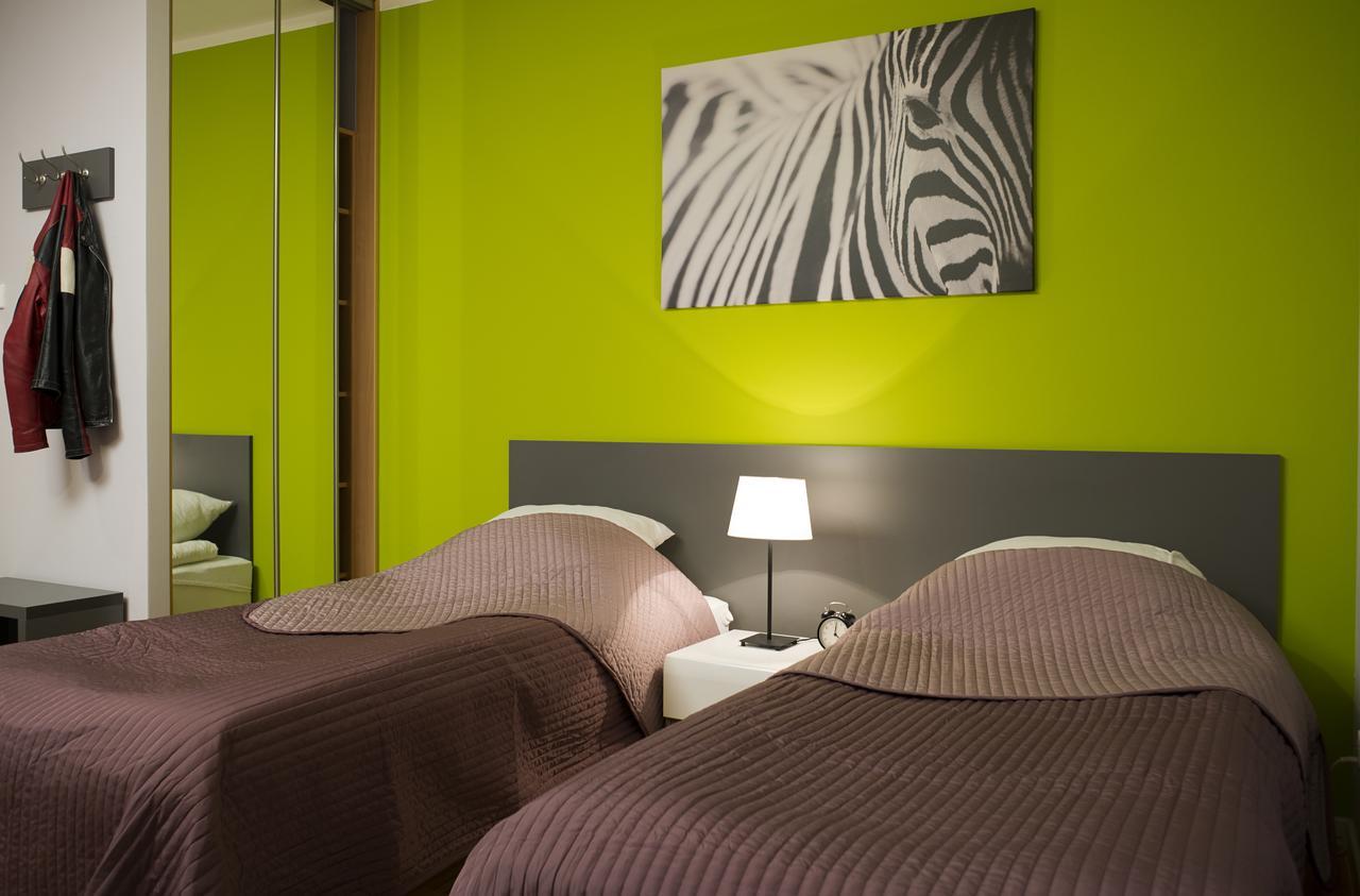Apartamenty Tww Ochota Warschau Buitenkant foto