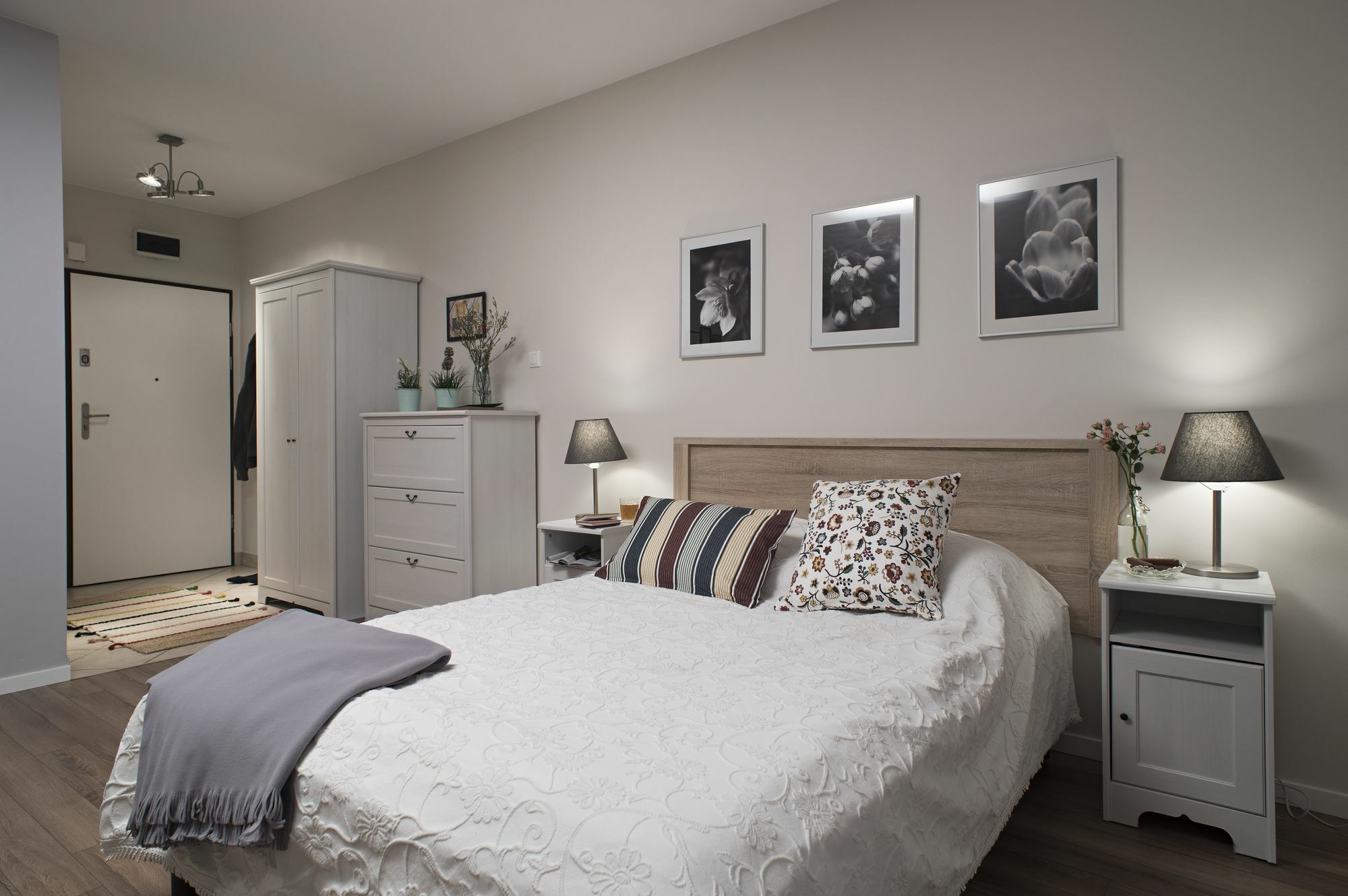 Apartamenty Tww Ochota Warschau Buitenkant foto