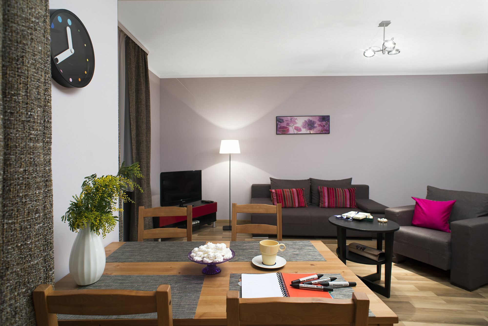 Apartamenty Tww Ochota Warschau Buitenkant foto